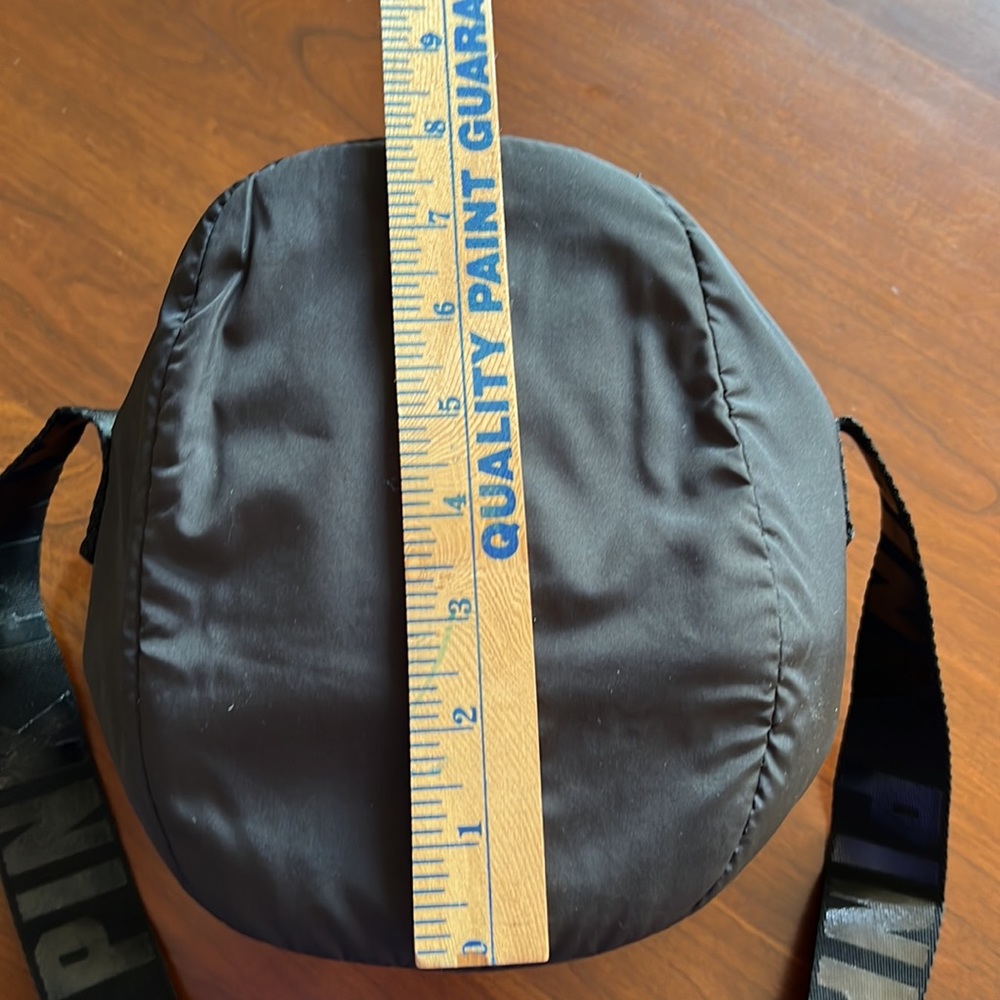 Victoria's Secret PINK Pineapple Cooler Insulated Lunch Shoulder Bag - Picture 5 of 9